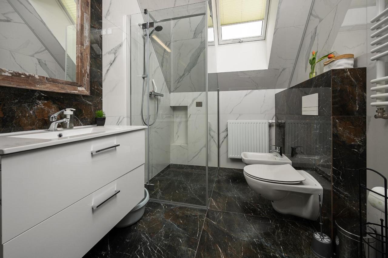 Domowy Zakatek Villa Tuchom Exteriör bild