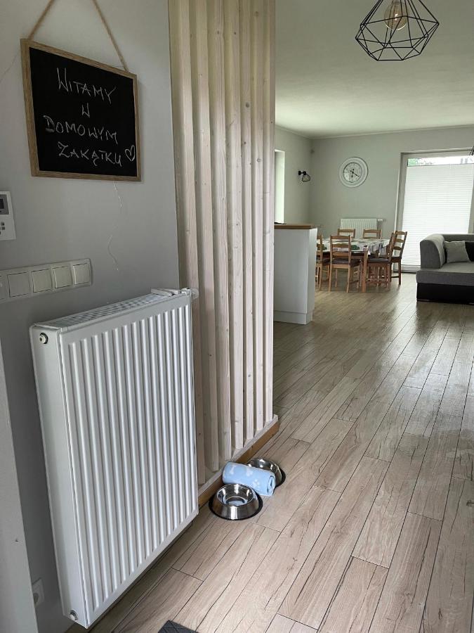 Domowy Zakatek Villa Tuchom Exteriör bild
