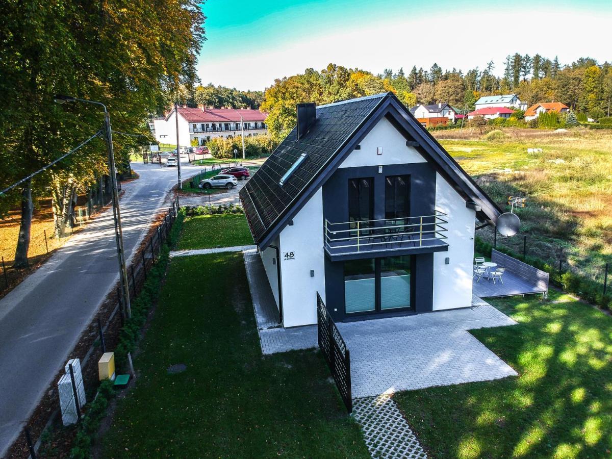 Domowy Zakatek Villa Tuchom Exteriör bild