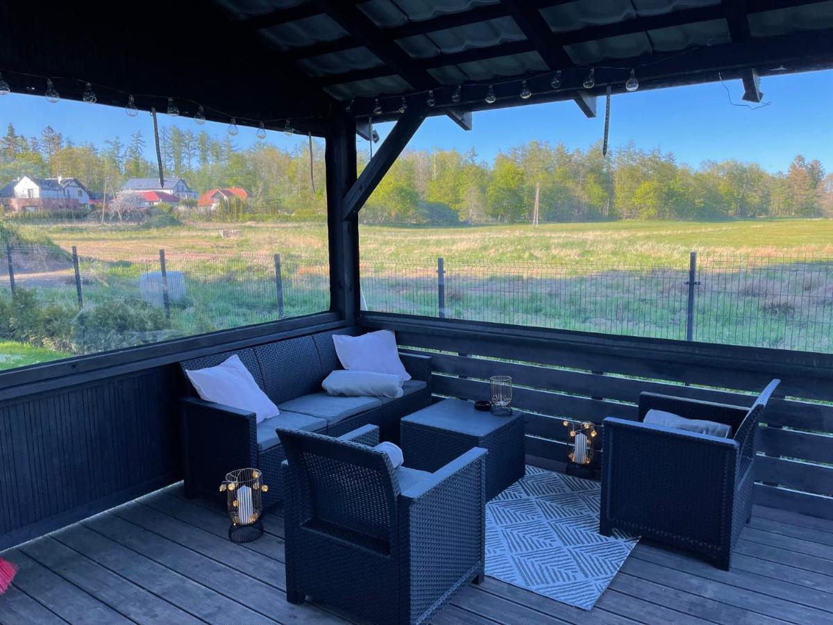 Domowy Zakatek Villa Tuchom Exteriör bild