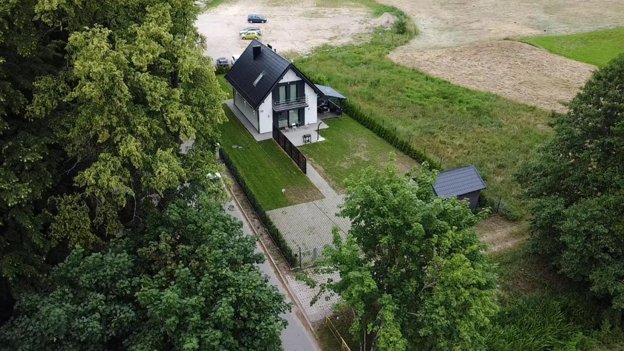 Domowy Zakatek Villa Tuchom Exteriör bild