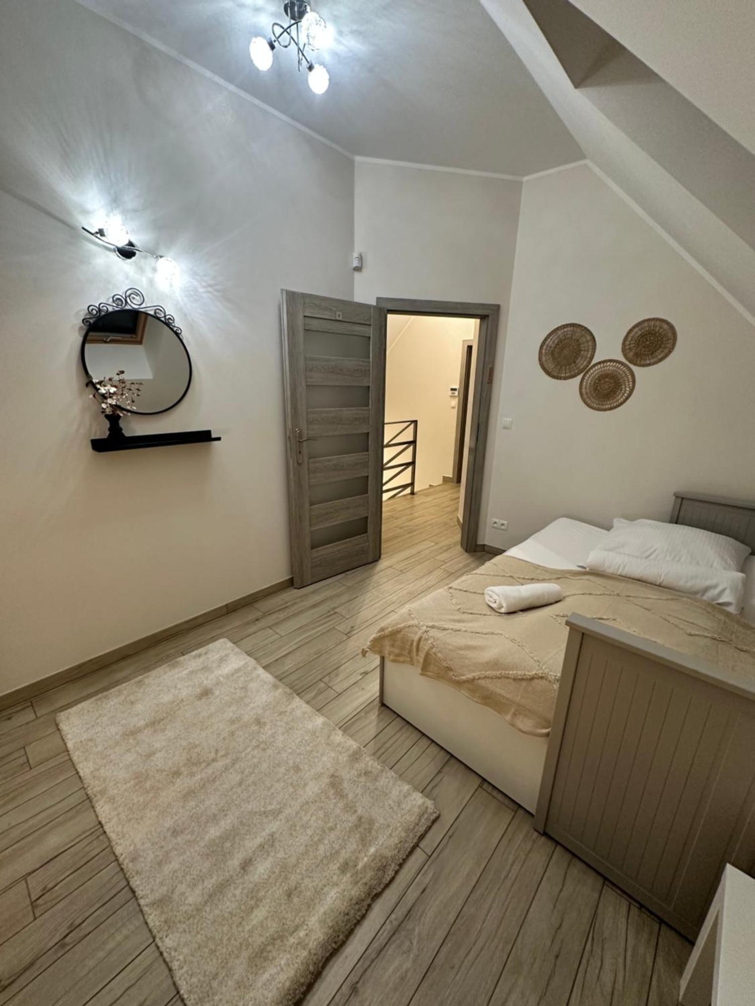 Domowy Zakatek Villa Tuchom Exteriör bild