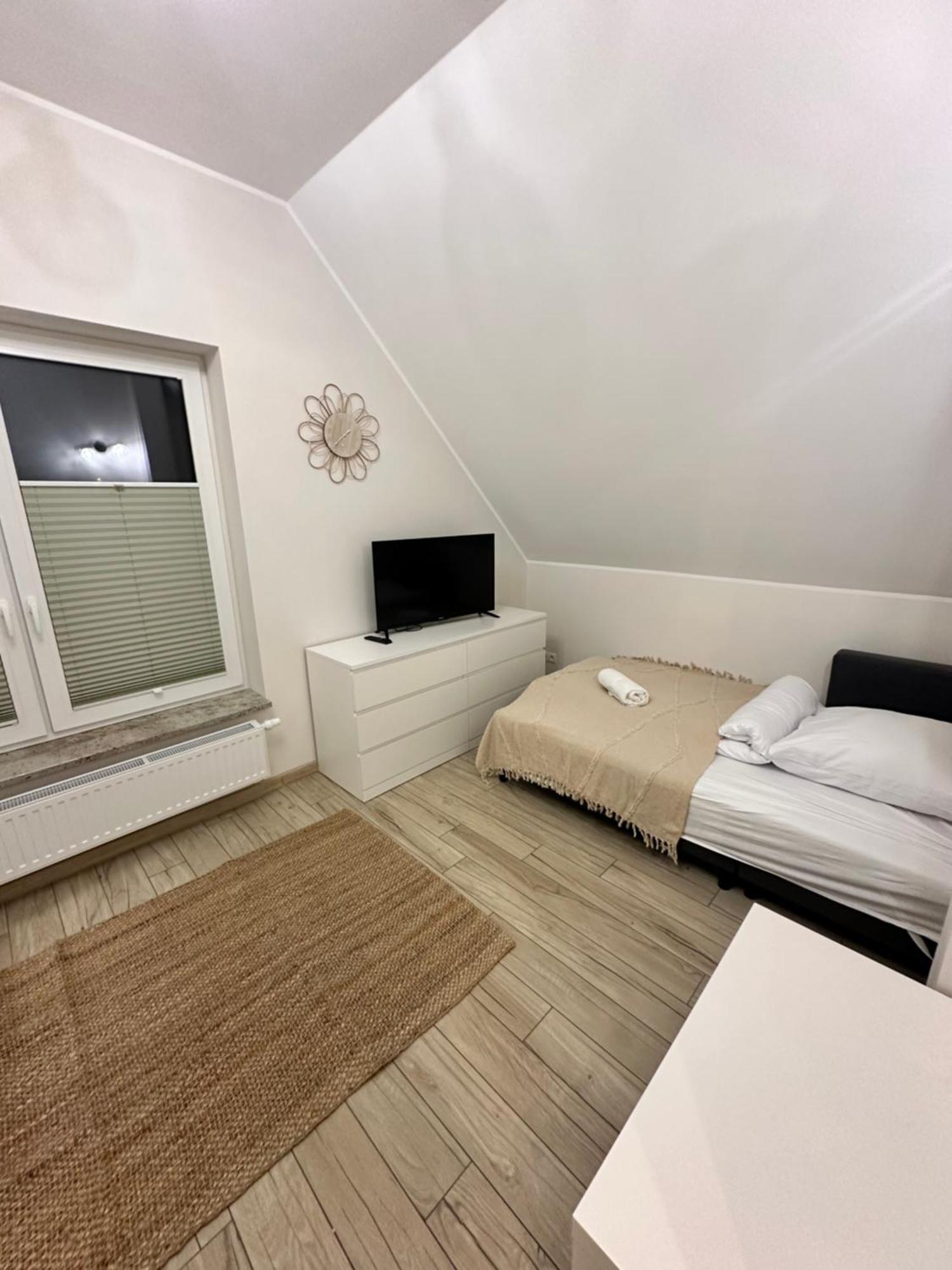 Domowy Zakatek Villa Tuchom Exteriör bild